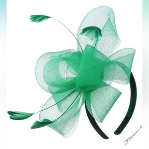 Green Fascinator NWT